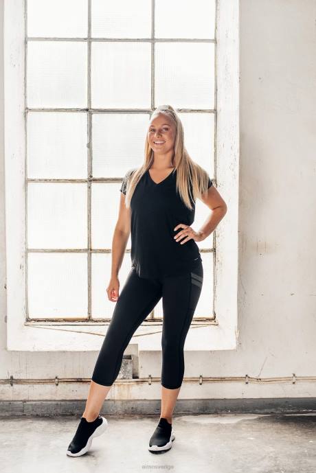 kvinnor AIM'N svart t-shirt med v-ringad hela dagen Kläder NBT4433