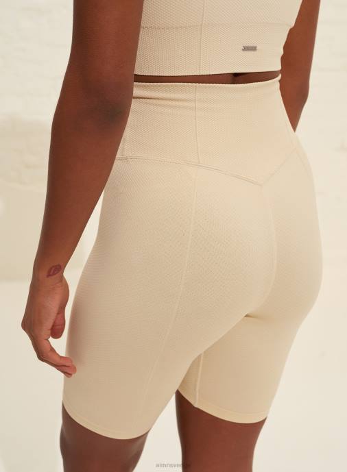 kvinnor AIM'N havre vita lyxiga sömlösa bikershorts Kläder NBT4475