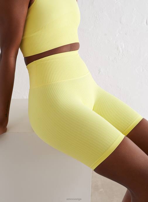 kvinnor AIM'N lemonad ribbade sömlösa bikershorts Kläder NBT4555