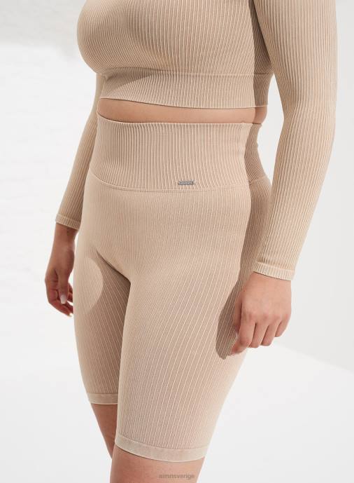 kvinnor AIM'N sandtvättade ribbade sömlösa bikershorts Kläder NBT4532