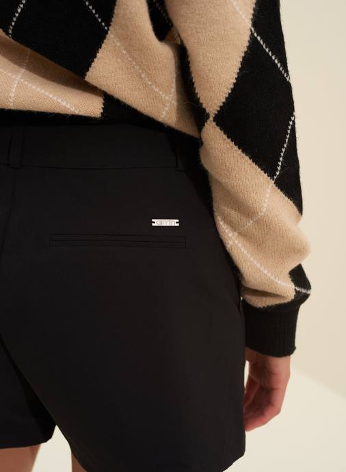 kvinnor AIM'N svarta tekniska shorts Kläder NBT4488