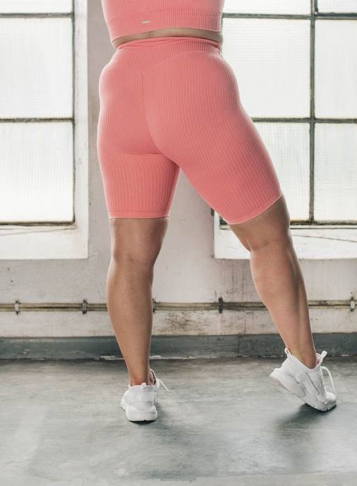 kvinnor AIM'N tyggummi tvättade ribbad bikershorts Kläder NBT4579