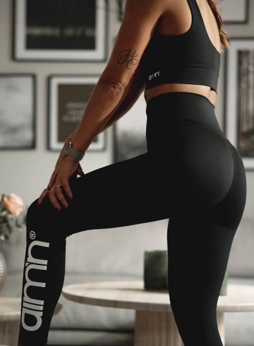 kvinnor AIM'N svarta strumpbyxor med logotyp Kläder NBT428