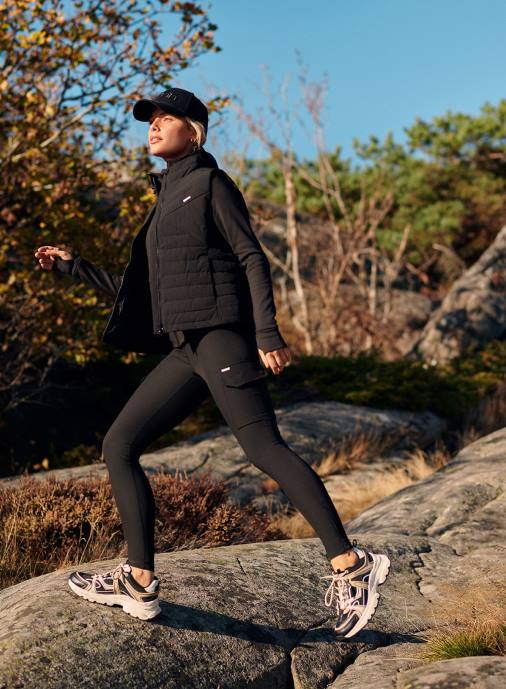 kvinnor AIM'N svart vadderad väst Kläder NBT4732