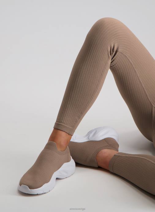 kvinnor AIM'N espresso sikta höga sneakers skor NBT4756